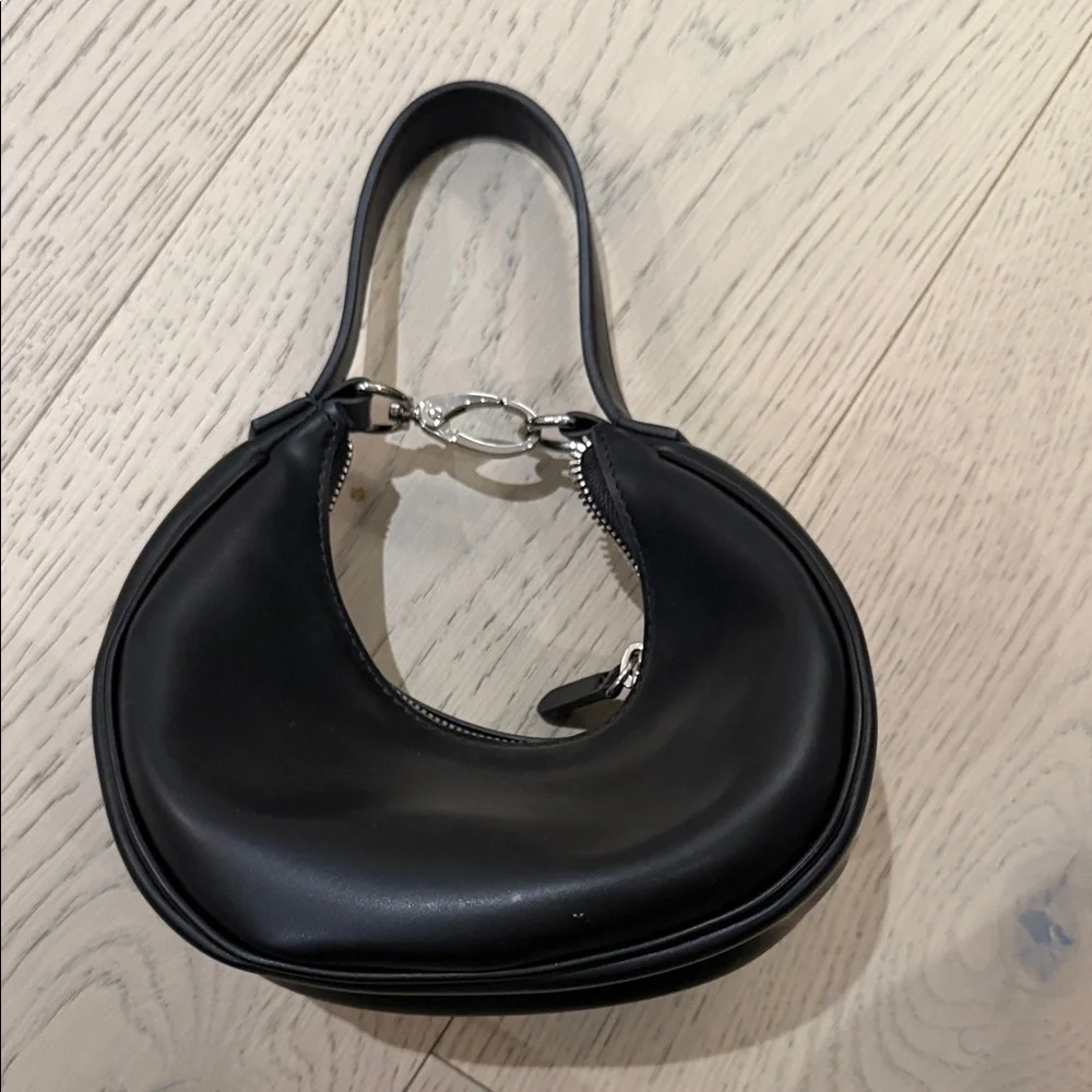 Black Crescent mini Bag - Picture 1 of 1